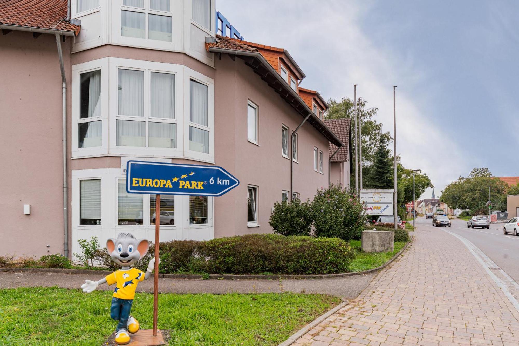 Euro-Hotel Kappel-Grafenhausen Exteriér fotografie