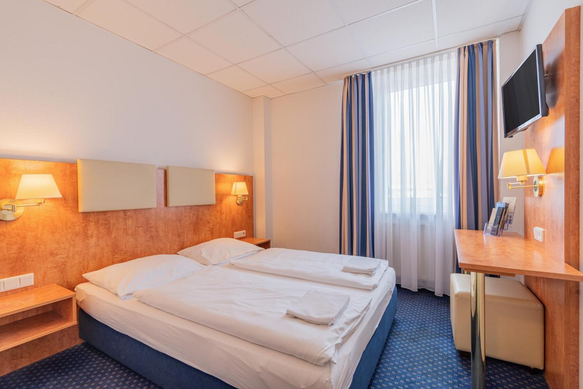Euro-Hotel Kappel-Grafenhausen Exteriér fotografie