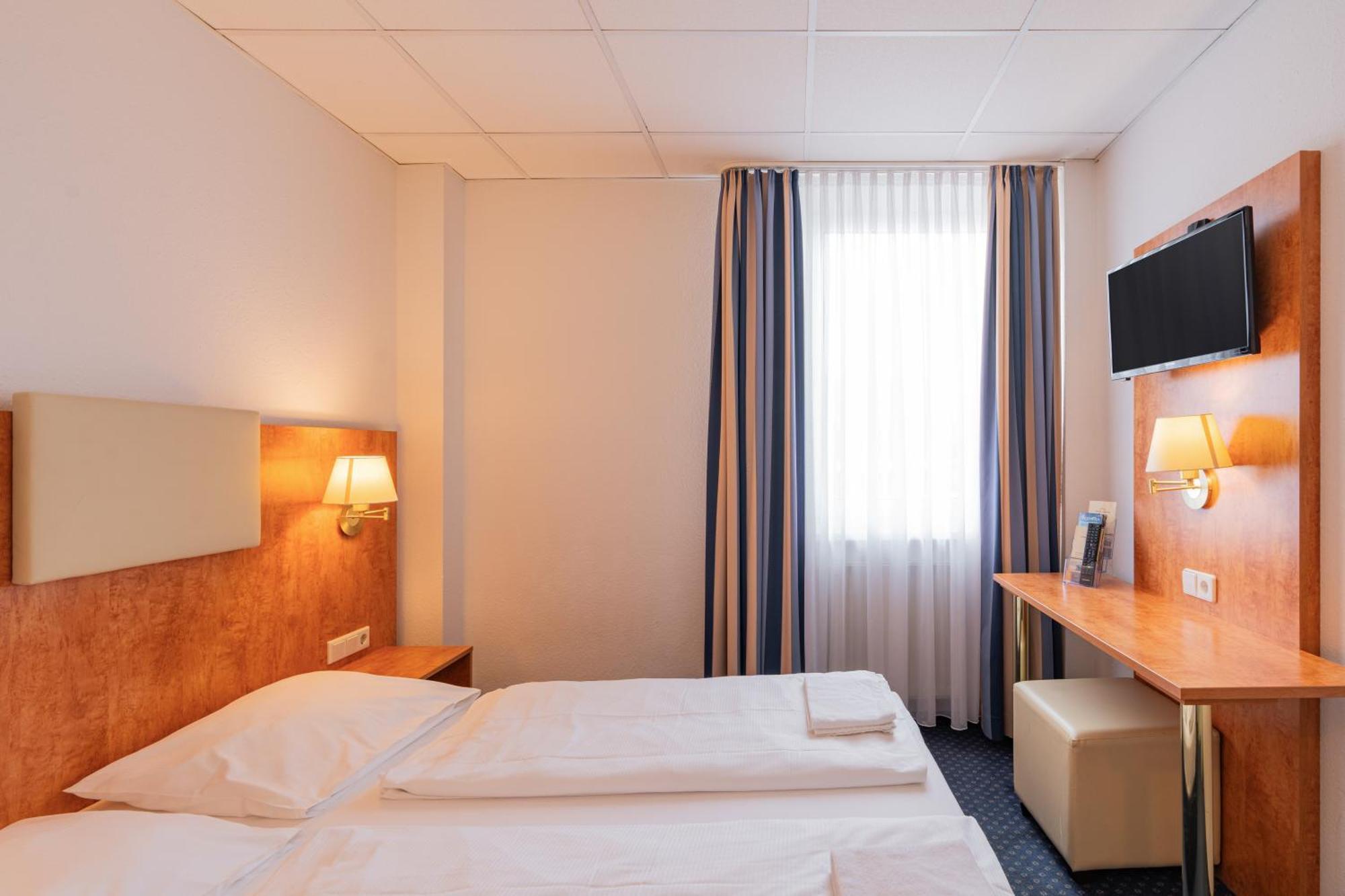 Euro-Hotel Kappel-Grafenhausen Exteriér fotografie